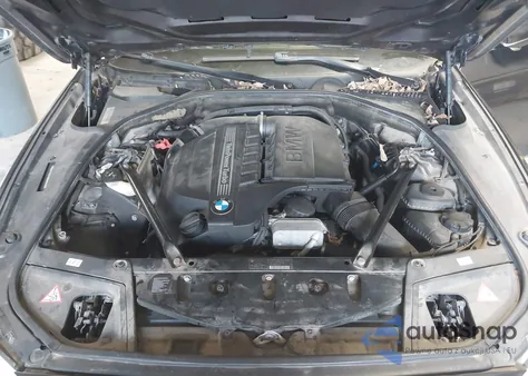 2012 BMW 535I xDrive z USA, uszkodzony, nr VIN WBAFU7C51CDU65752